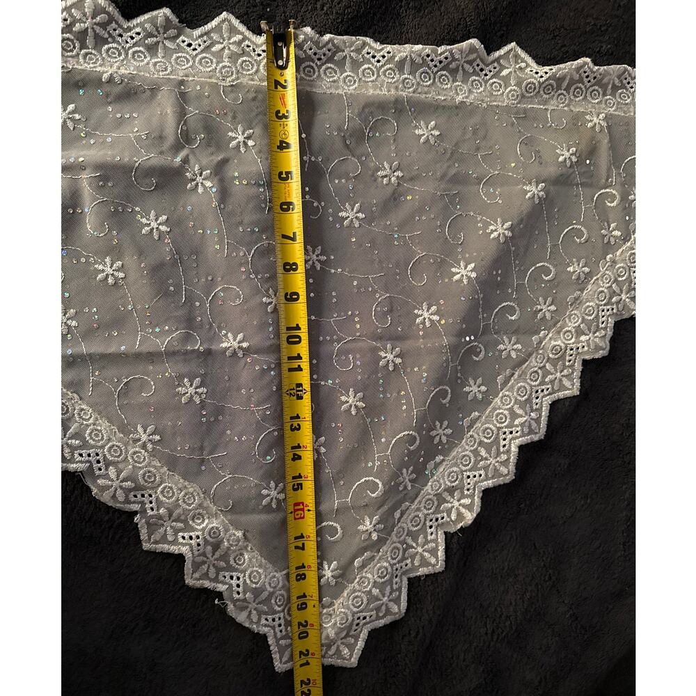 Mantilla Veil Chailna Lace White - Picture 2 of 3